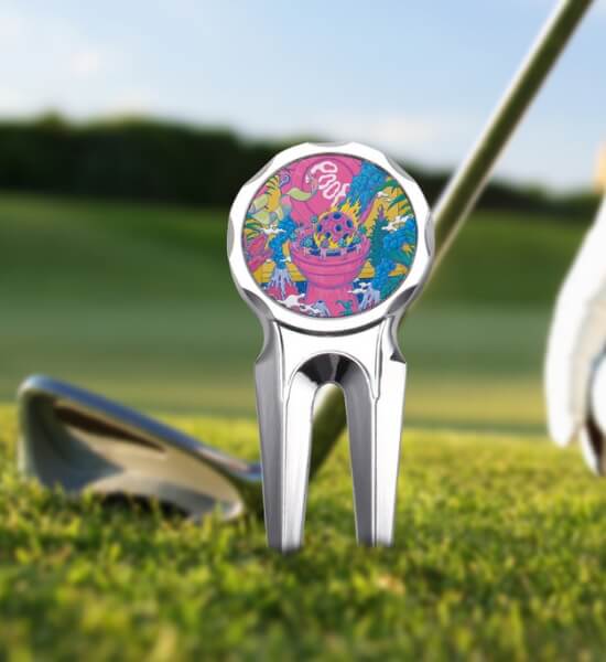 divot tool with image