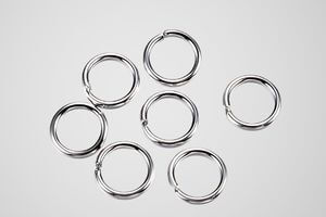 Flat Ring + 4 Jump Rings