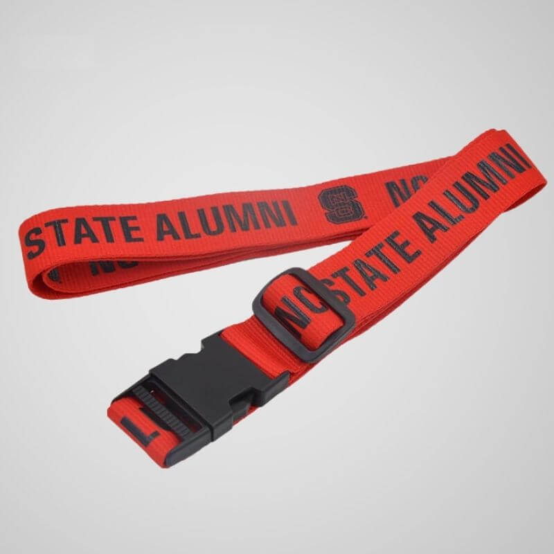Sleek Luggage Tag Strap Design