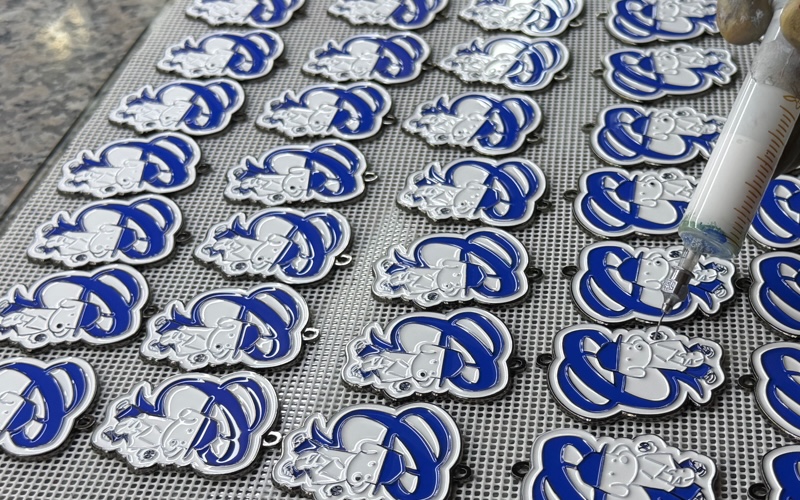 filling enamel
