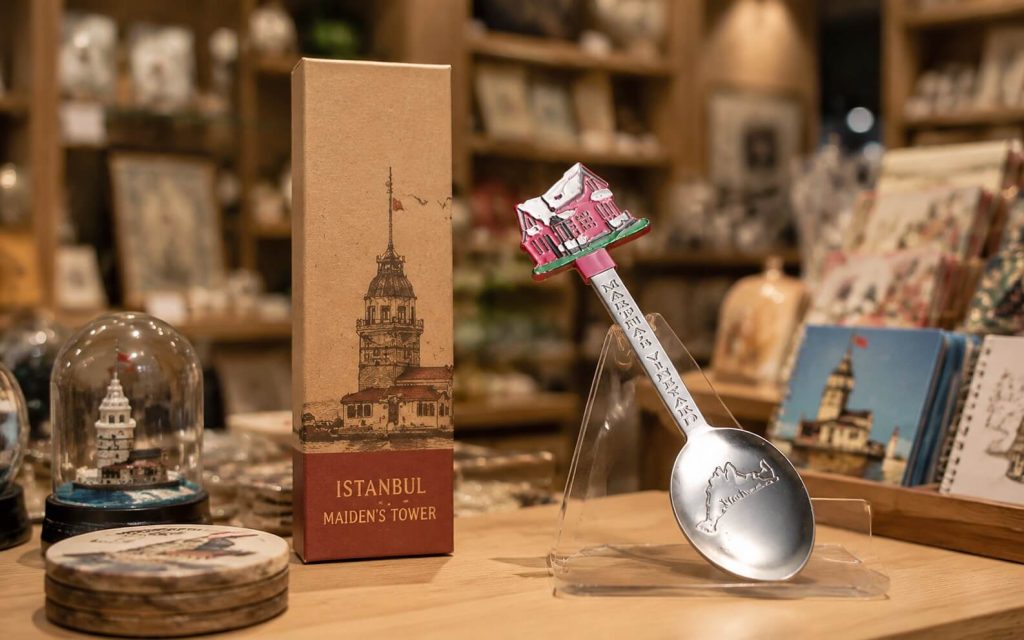 Gift Shops & Retailers