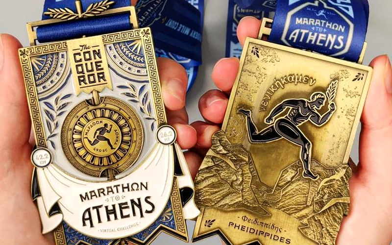 arrange the front and back of the medal